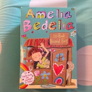 10-Book Boxed Set for Kids